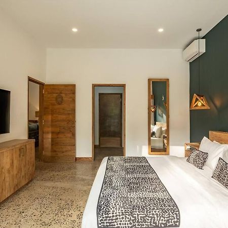 Villa Designer New 3Bdr - Lush Garden+Pool à Gili Trawangan Extérieur photo