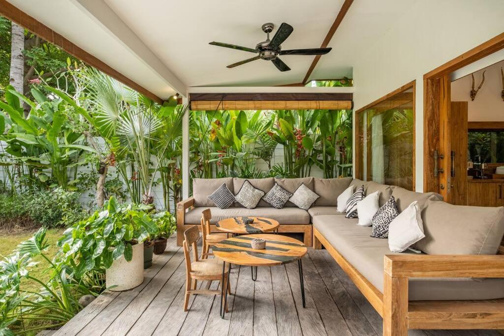 Villa Designer New 3Bdr - Lush Garden+Pool à Gili Trawangan Extérieur photo